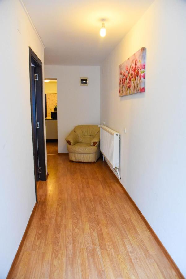 Do Step Inn Sighetu Marmaţiei Exteriör bild